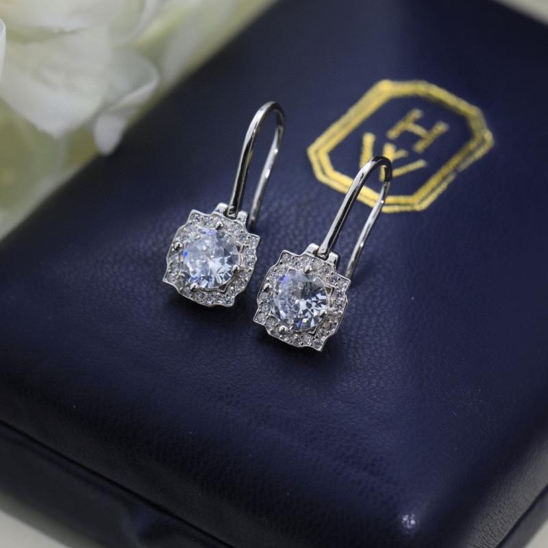 HARRY WINSTON